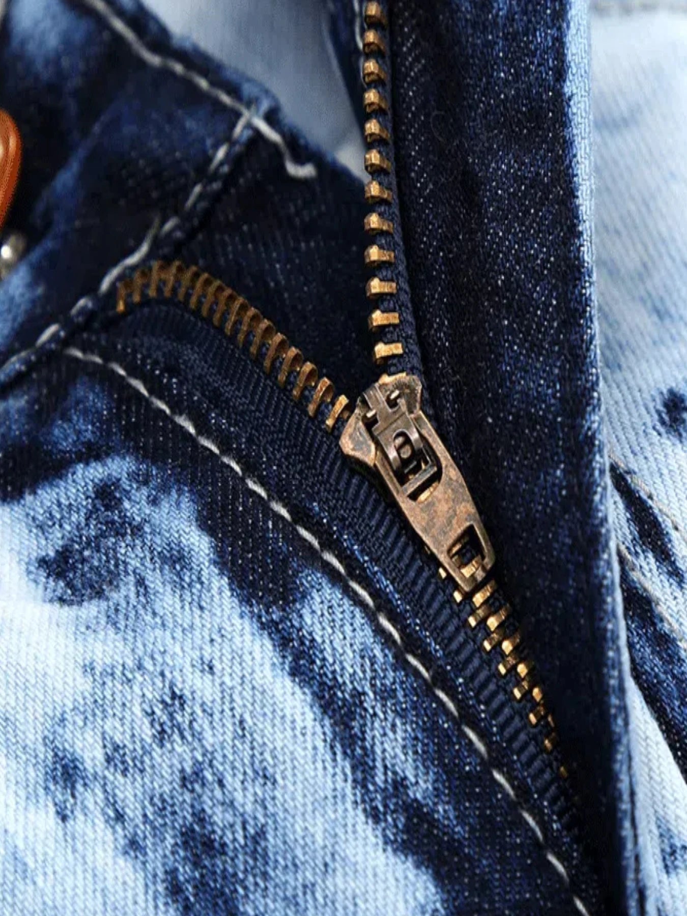 Light Jeans Men's Embroidered Ripped Patch Color Matching Hipster Straight Leg Jeans